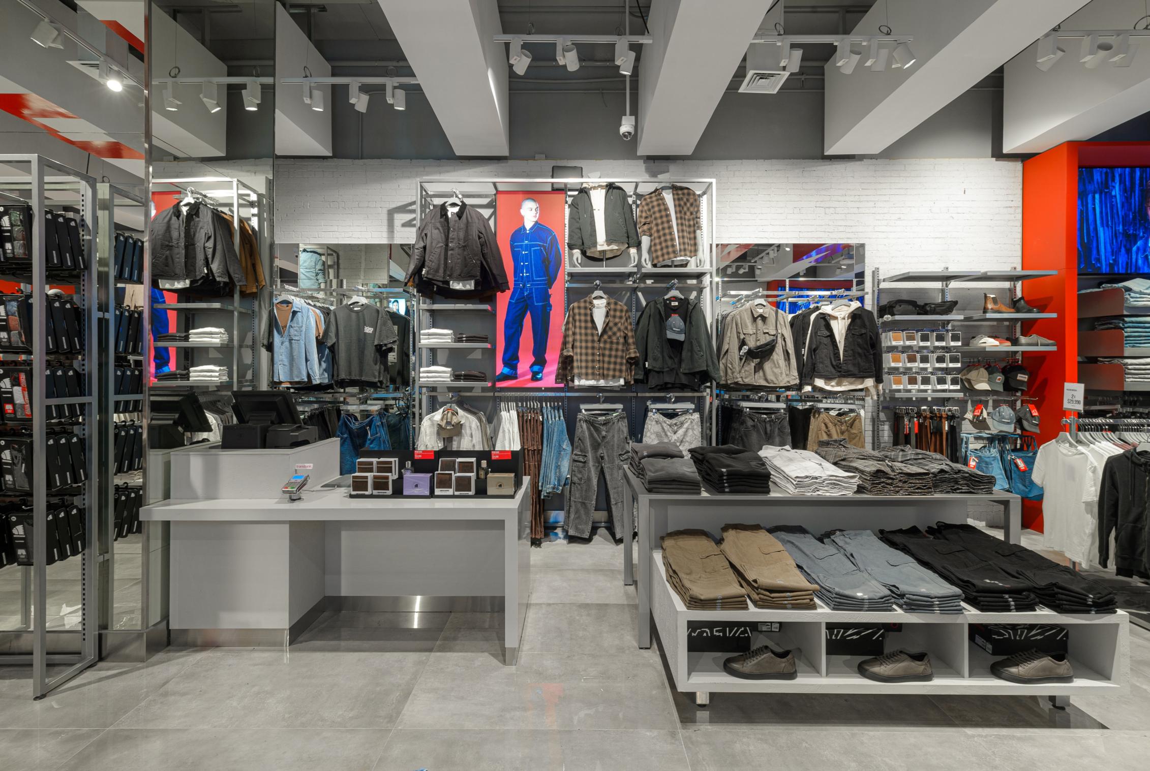 2025-08-25_Tienda Americanino PV - Fotos 8